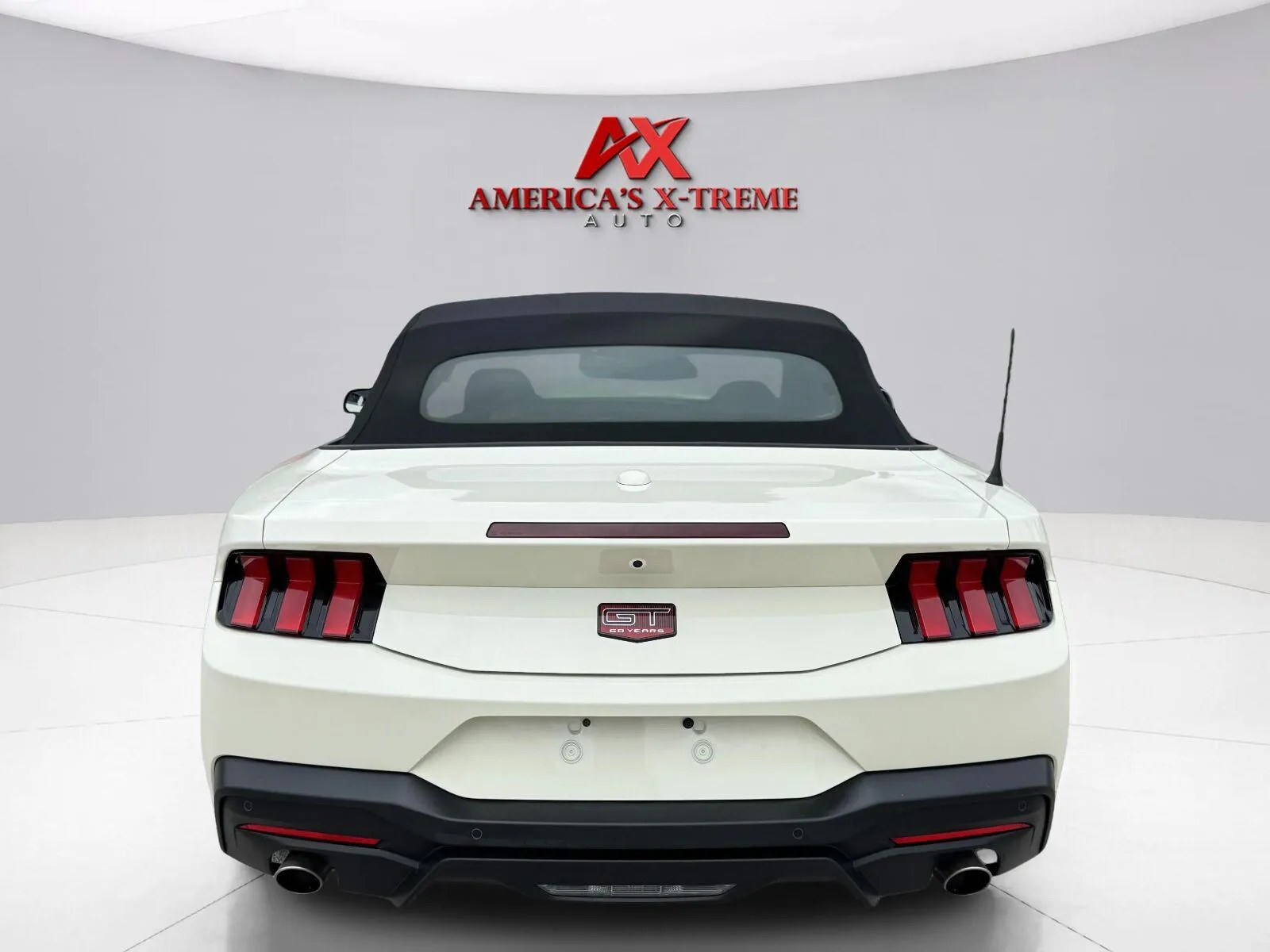 2025 Ford Mustang 6