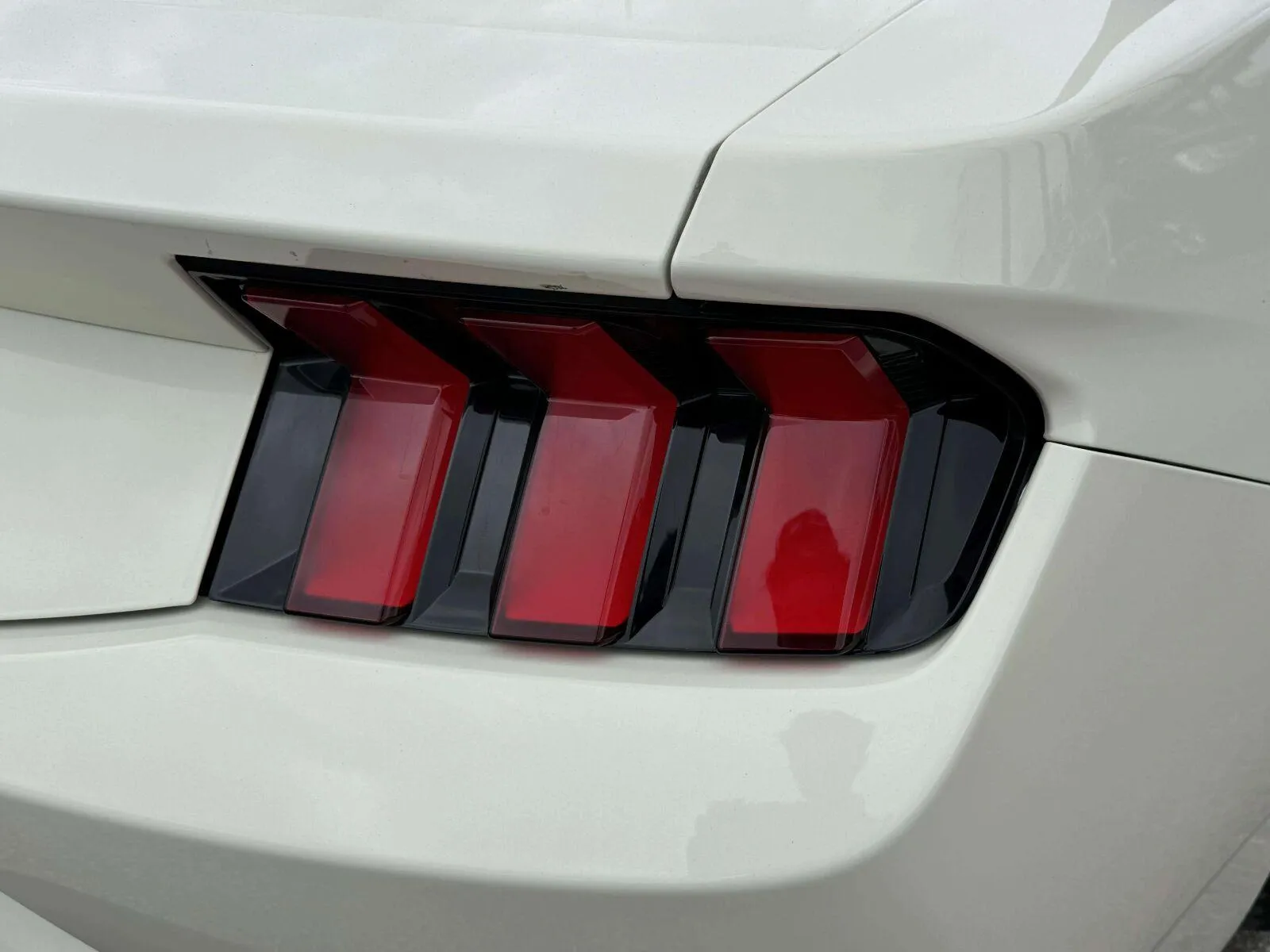 2025 Ford Mustang 18