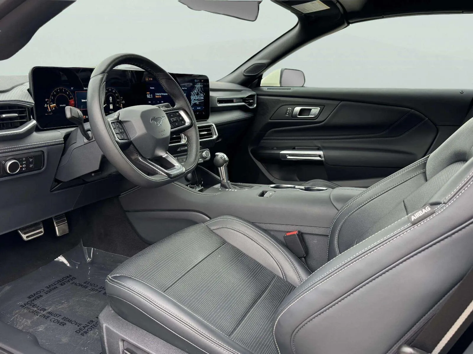 2025 Ford Mustang 28