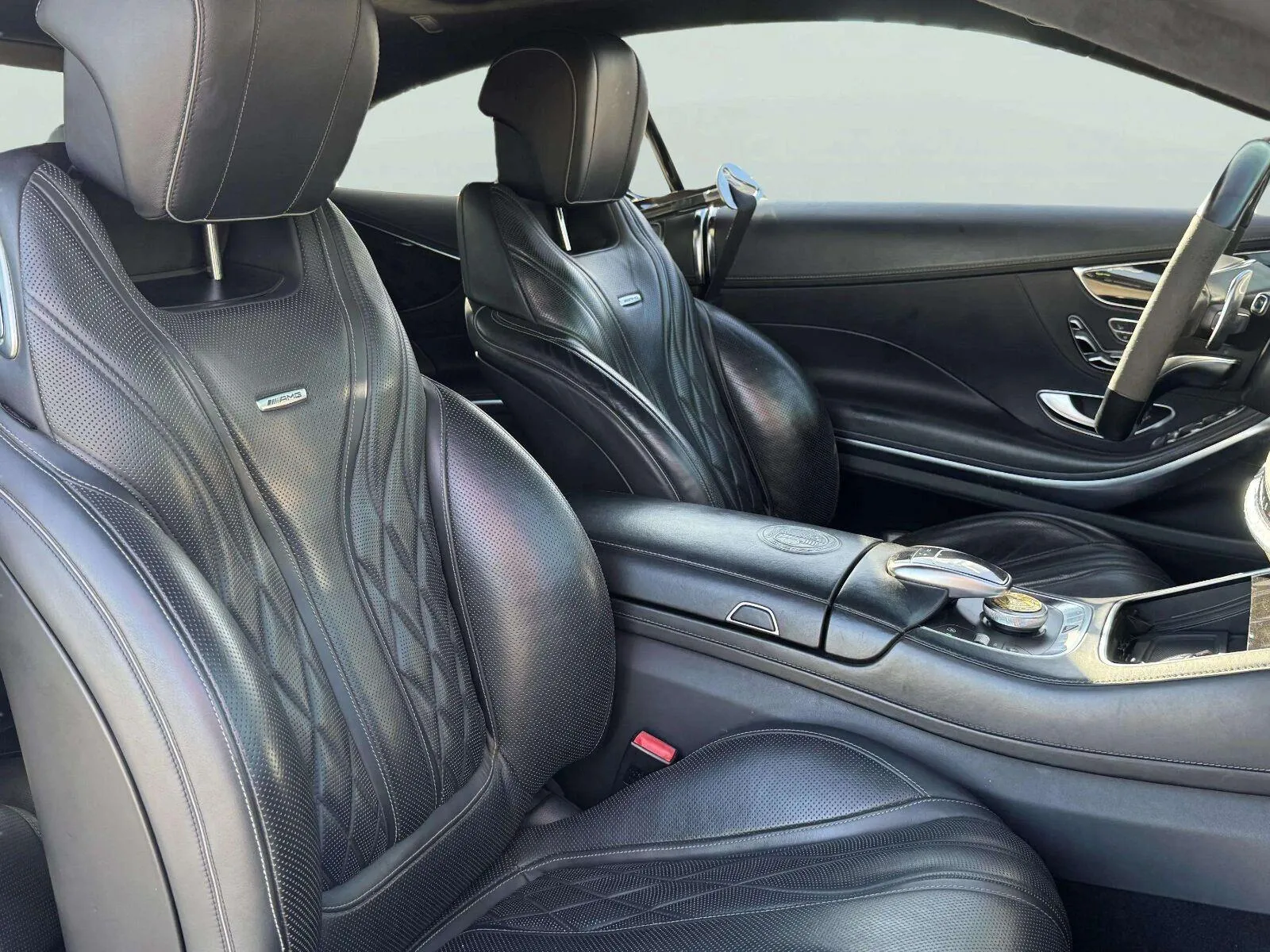 Mercedes-Benz S-Class photo 45