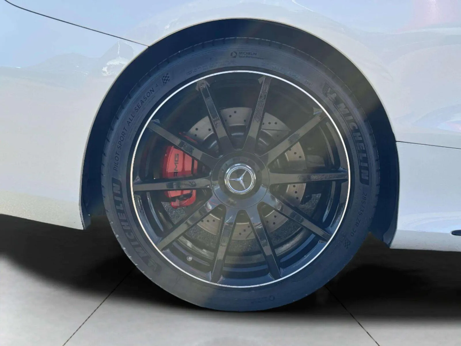 Mercedes-Benz S-Class photo 58