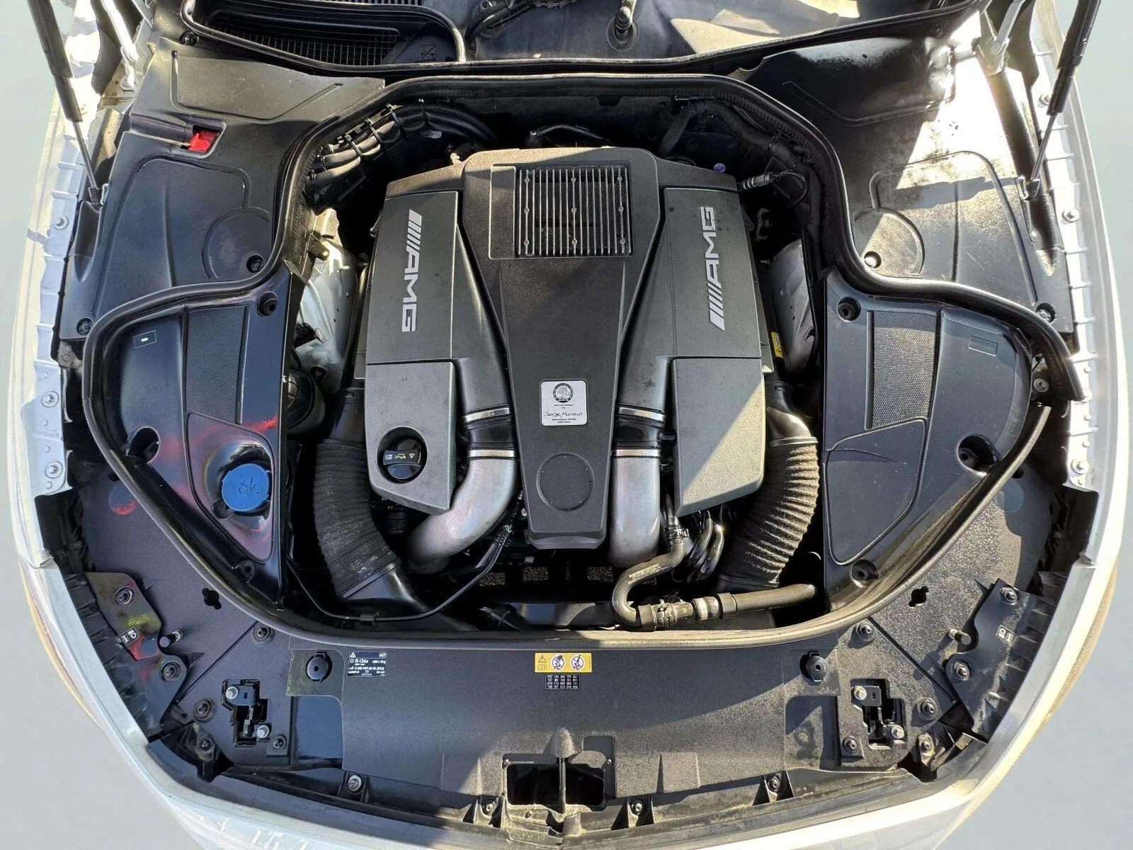 Mercedes-Benz S-Class photo 64