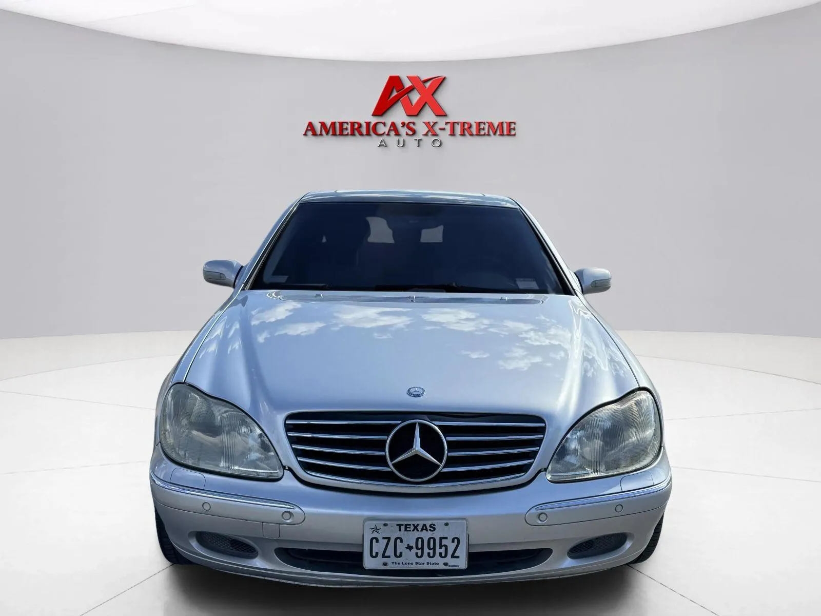 Mercedes-Benz S-Class photo 9