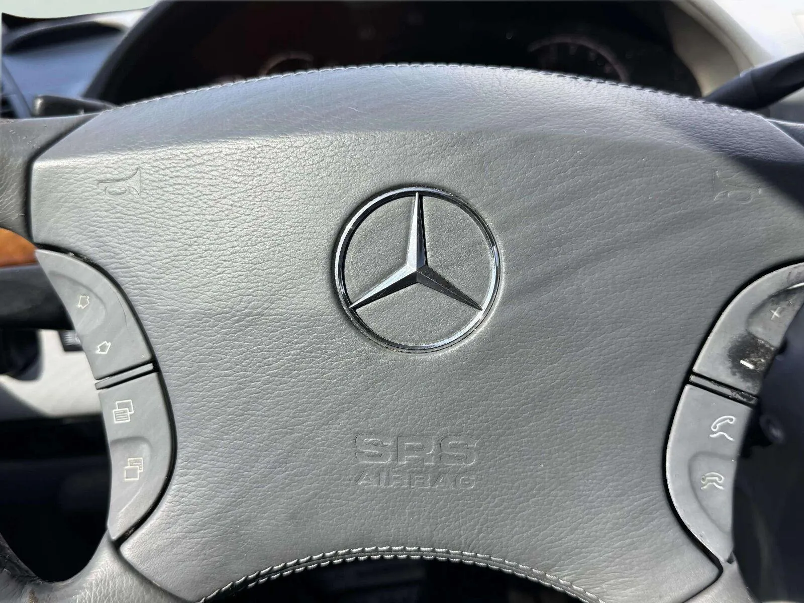 Mercedes-Benz S-Class photo 24