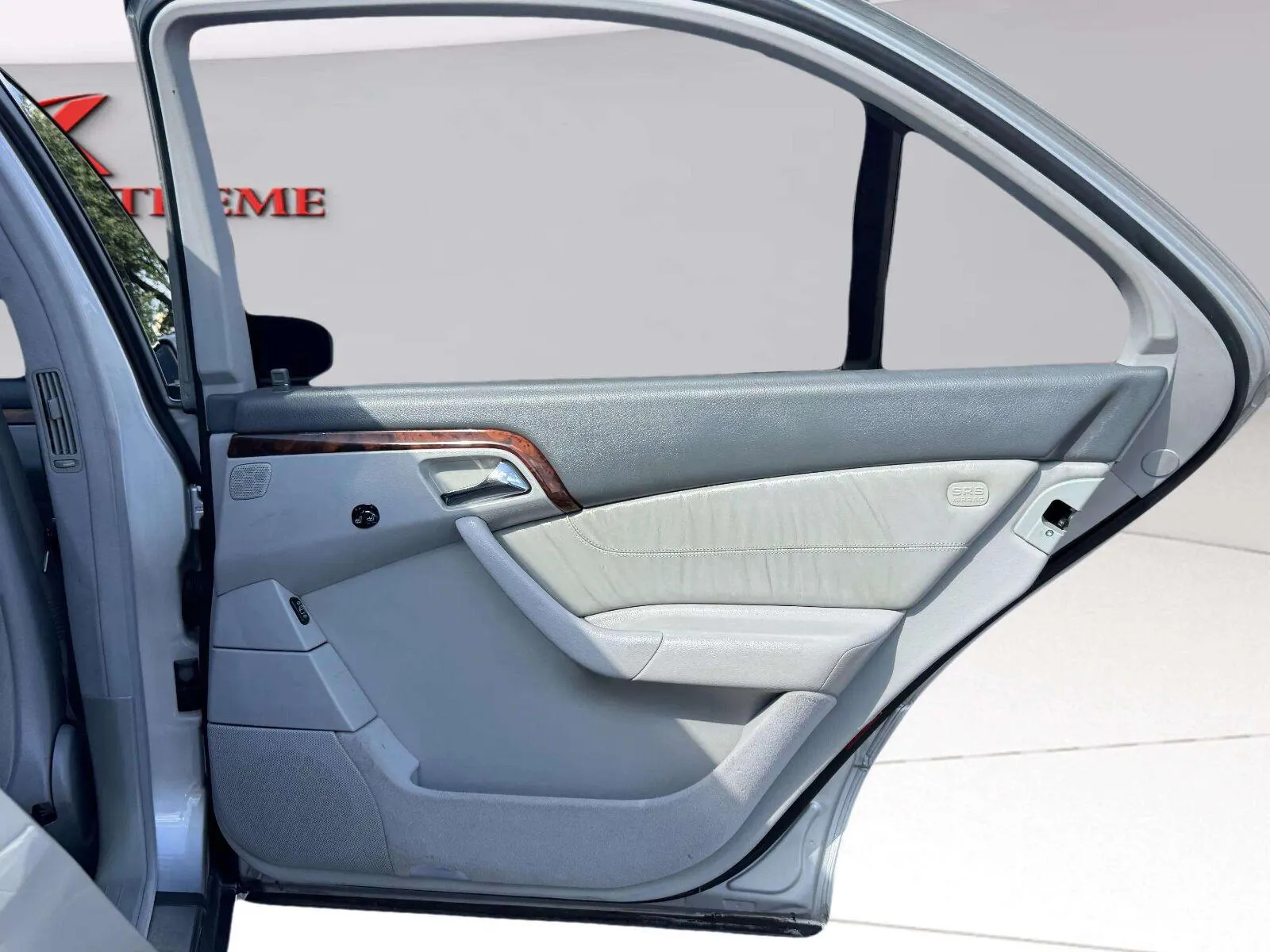 Mercedes-Benz S-Class photo 41
