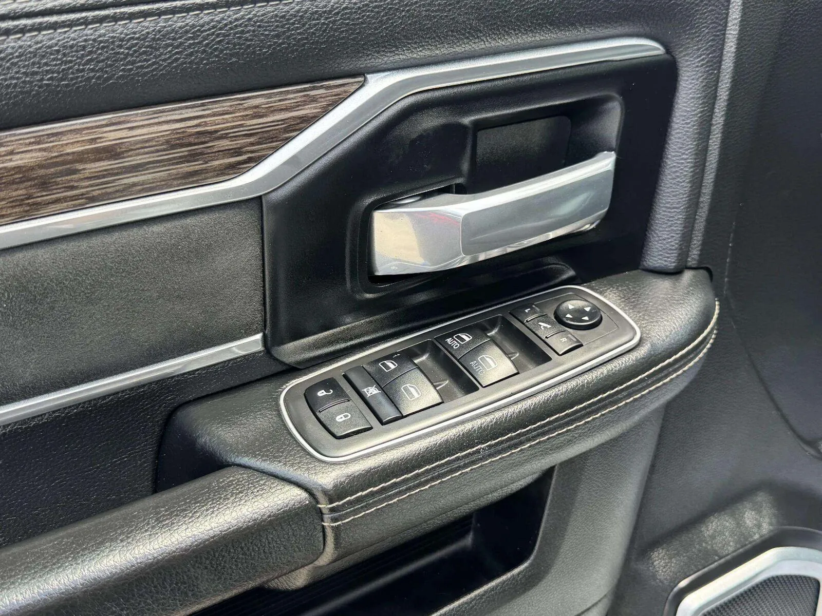 Ram 2500 photo 20