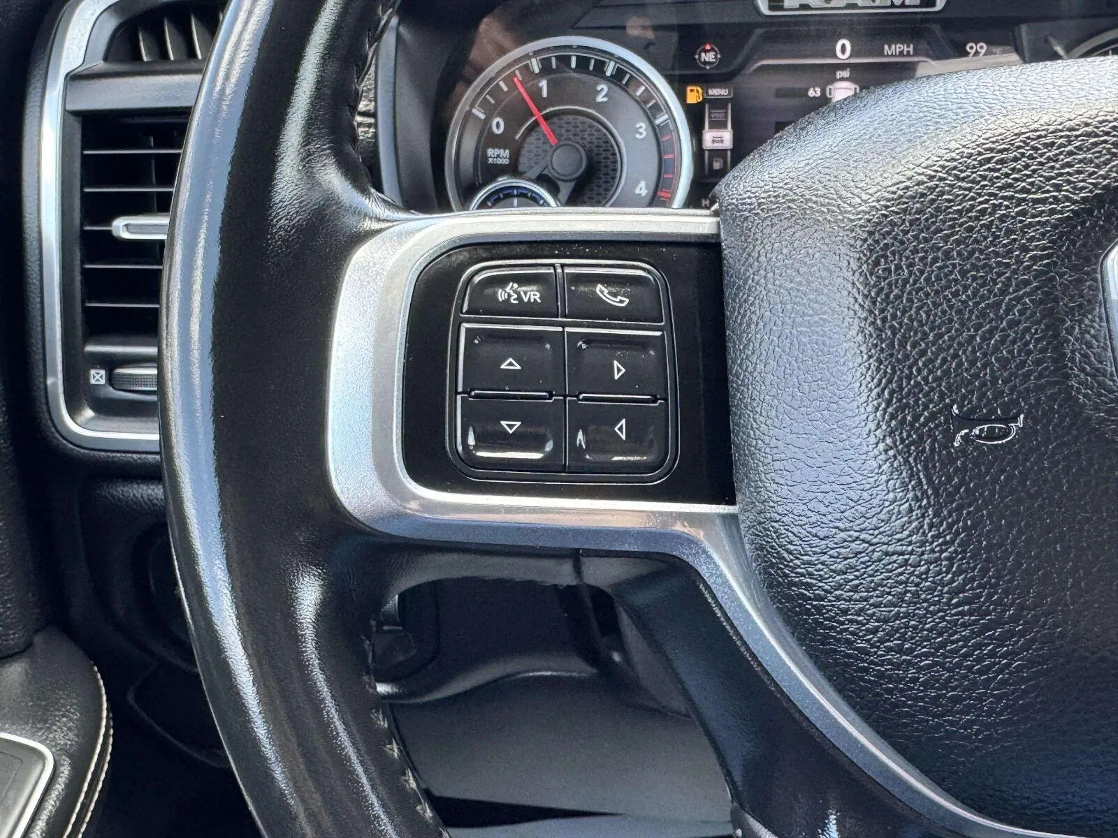 Ram 2500 photo 26
