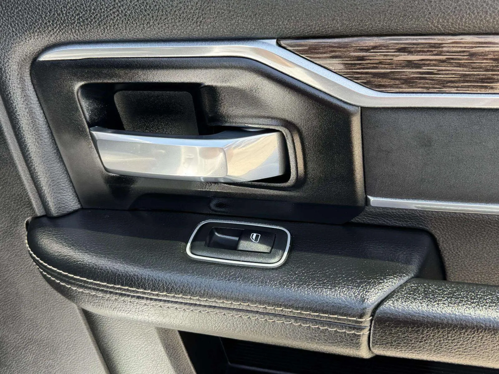 Ram 2500 photo 48