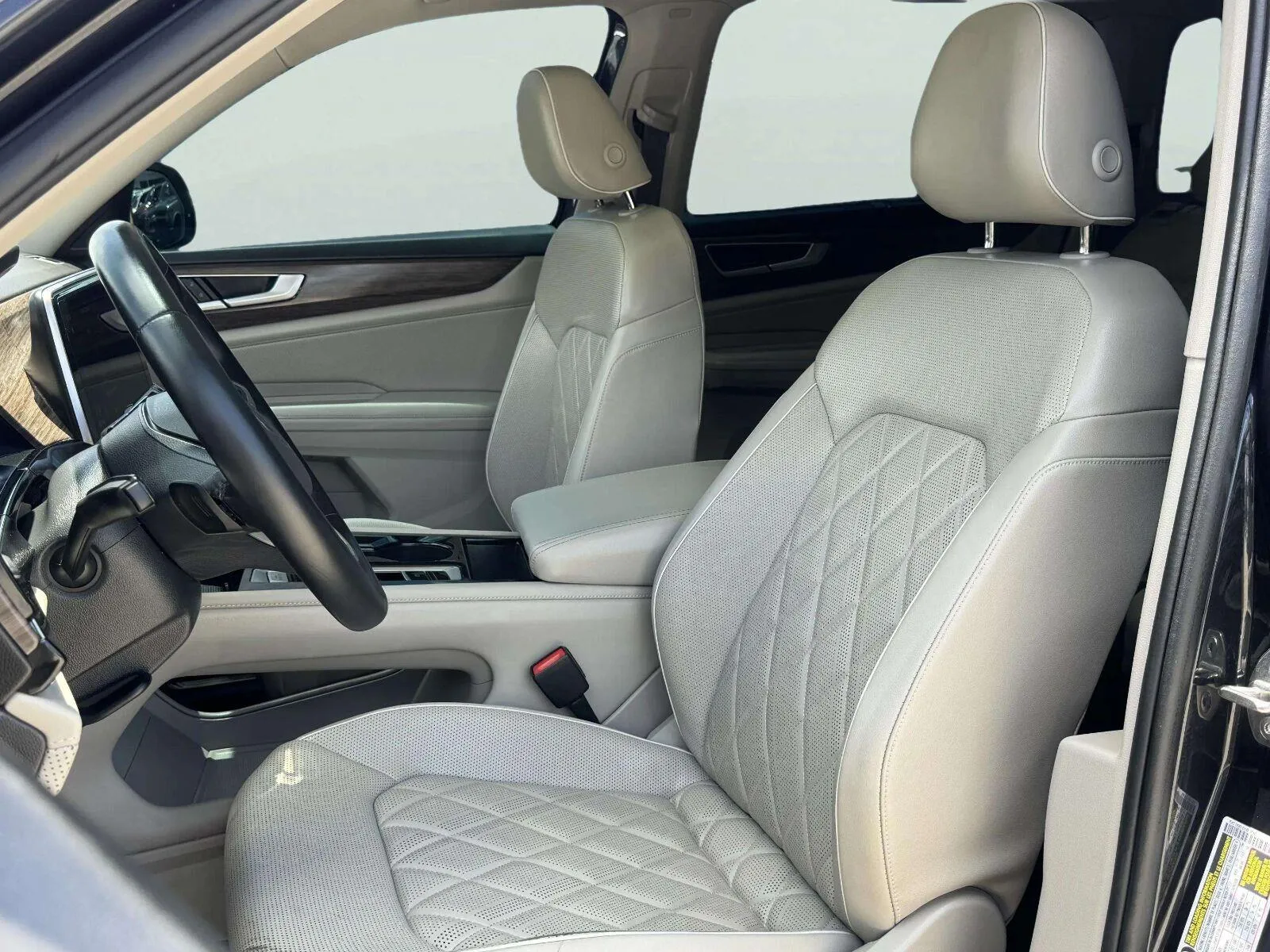 Volkswagen Atlas photo 20
