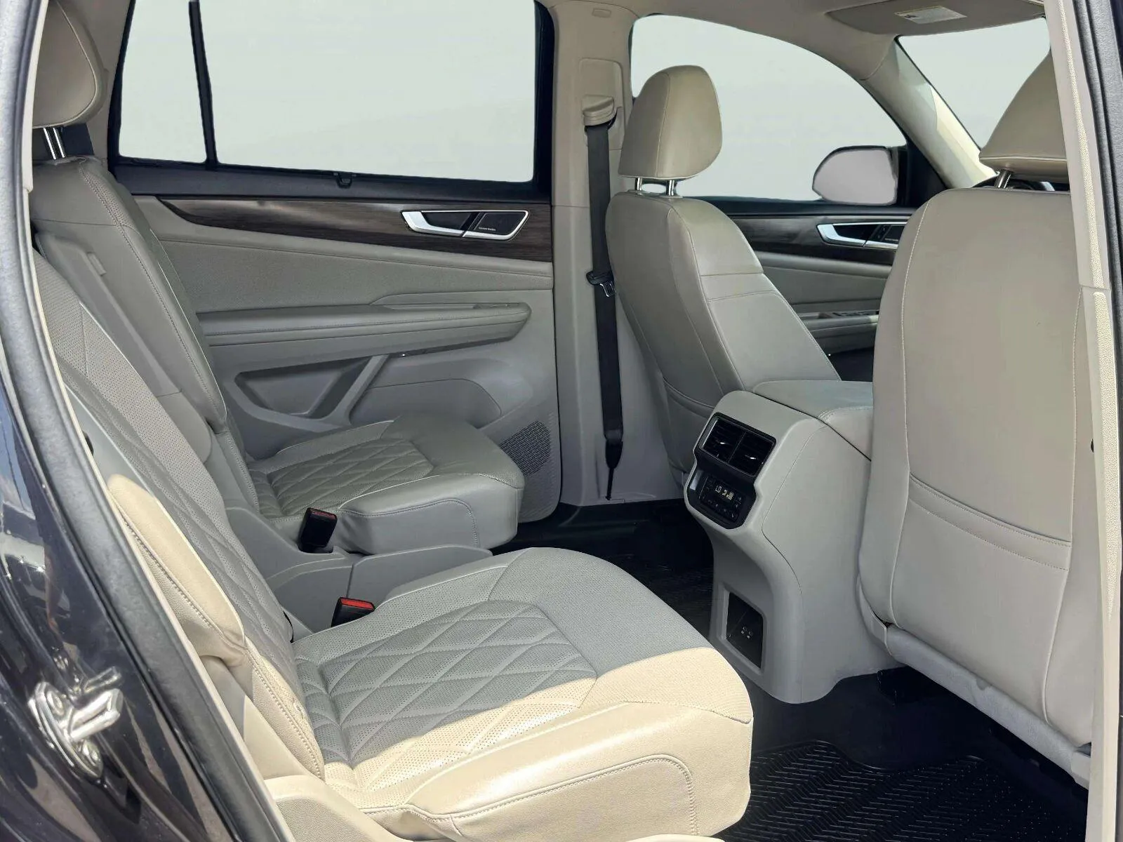 Volkswagen Atlas photo 53