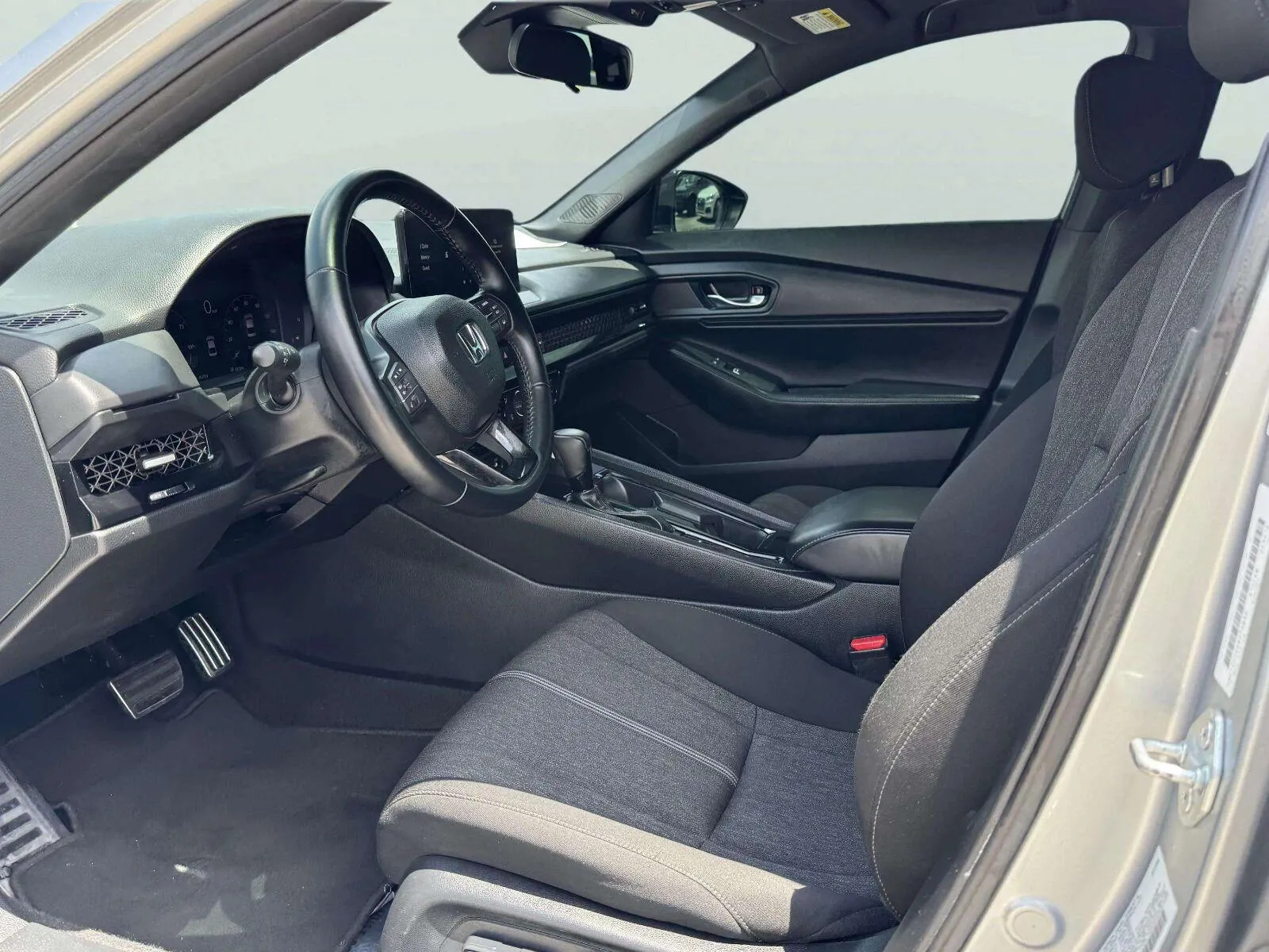 Honda Accord photo 21