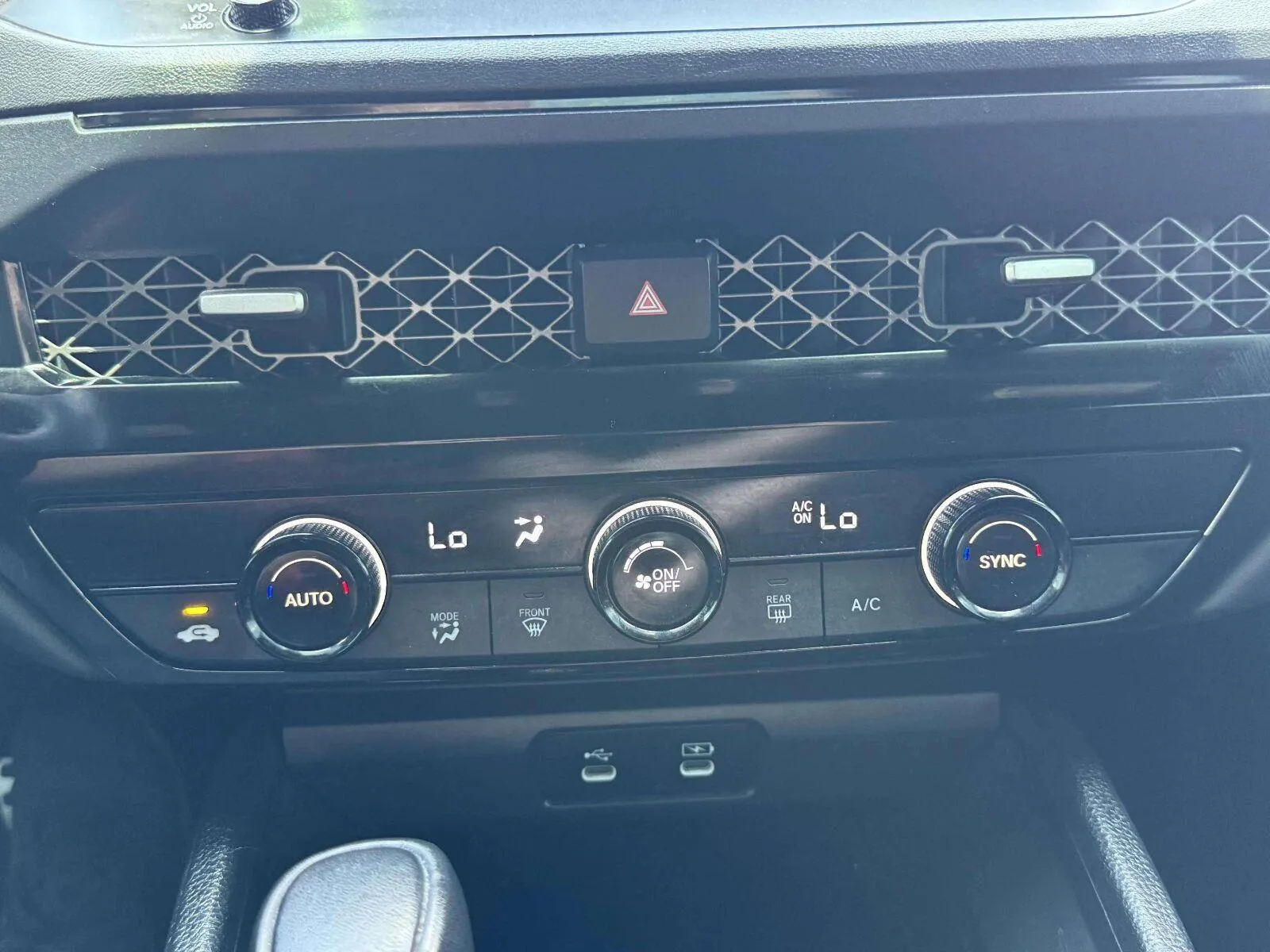 Honda Accord photo 34