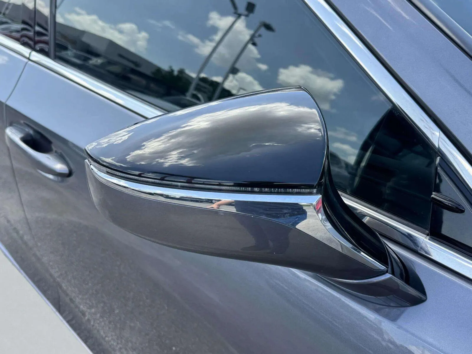 Lexus ES photo 10