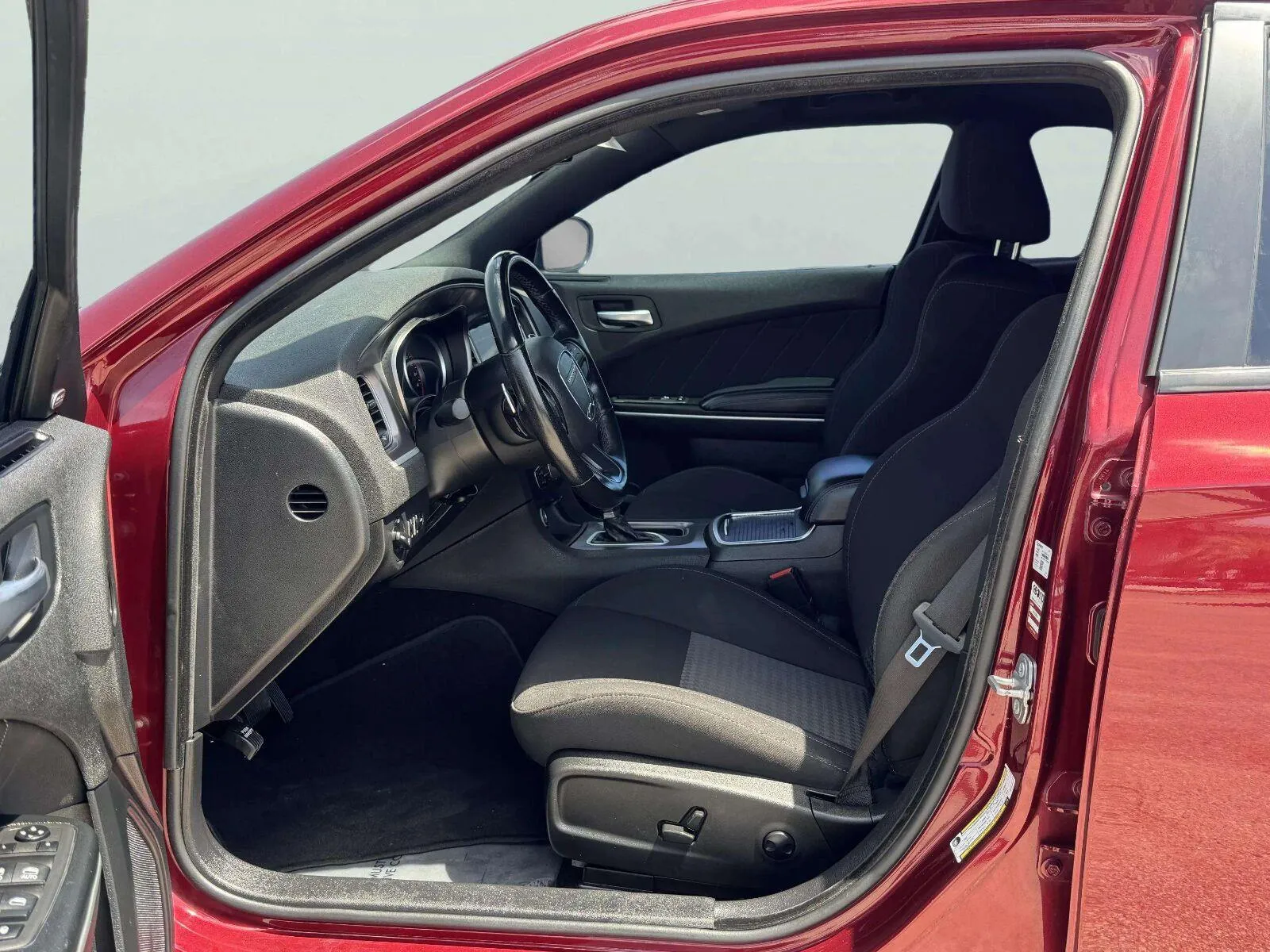 Dodge Charger photo 17