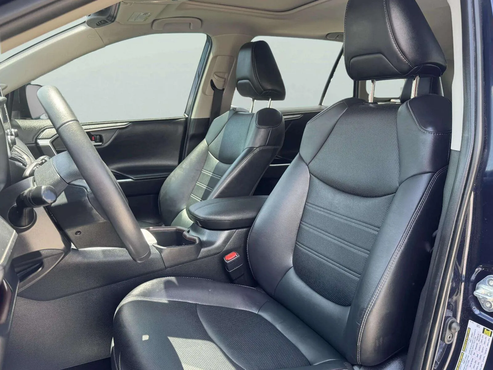 Toyota RAV4 photo 21