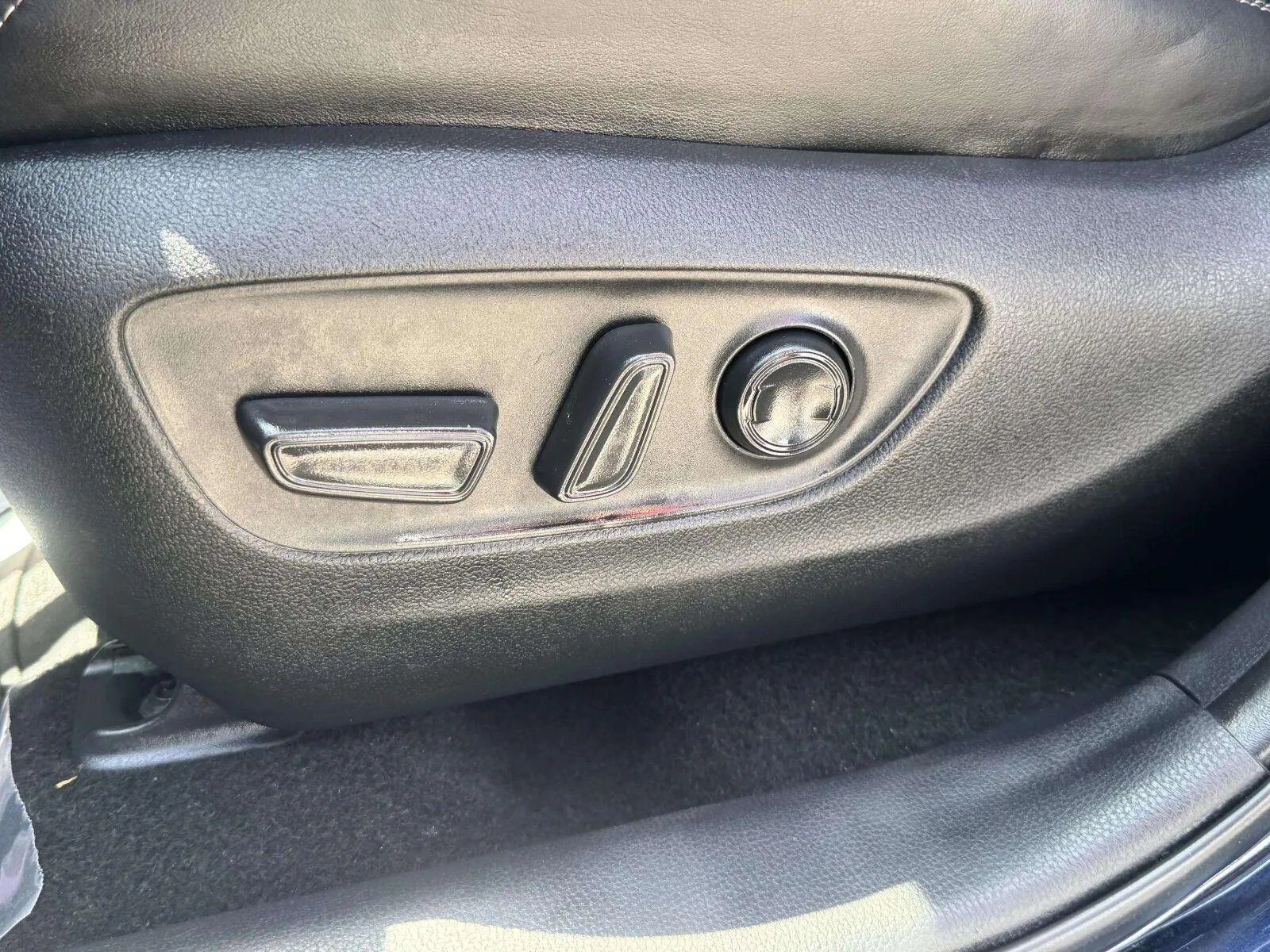 Toyota RAV4 photo 24
