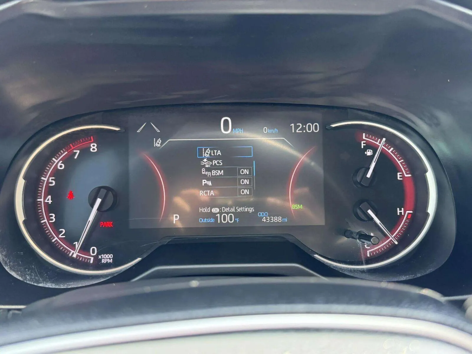 Toyota RAV4 photo 26