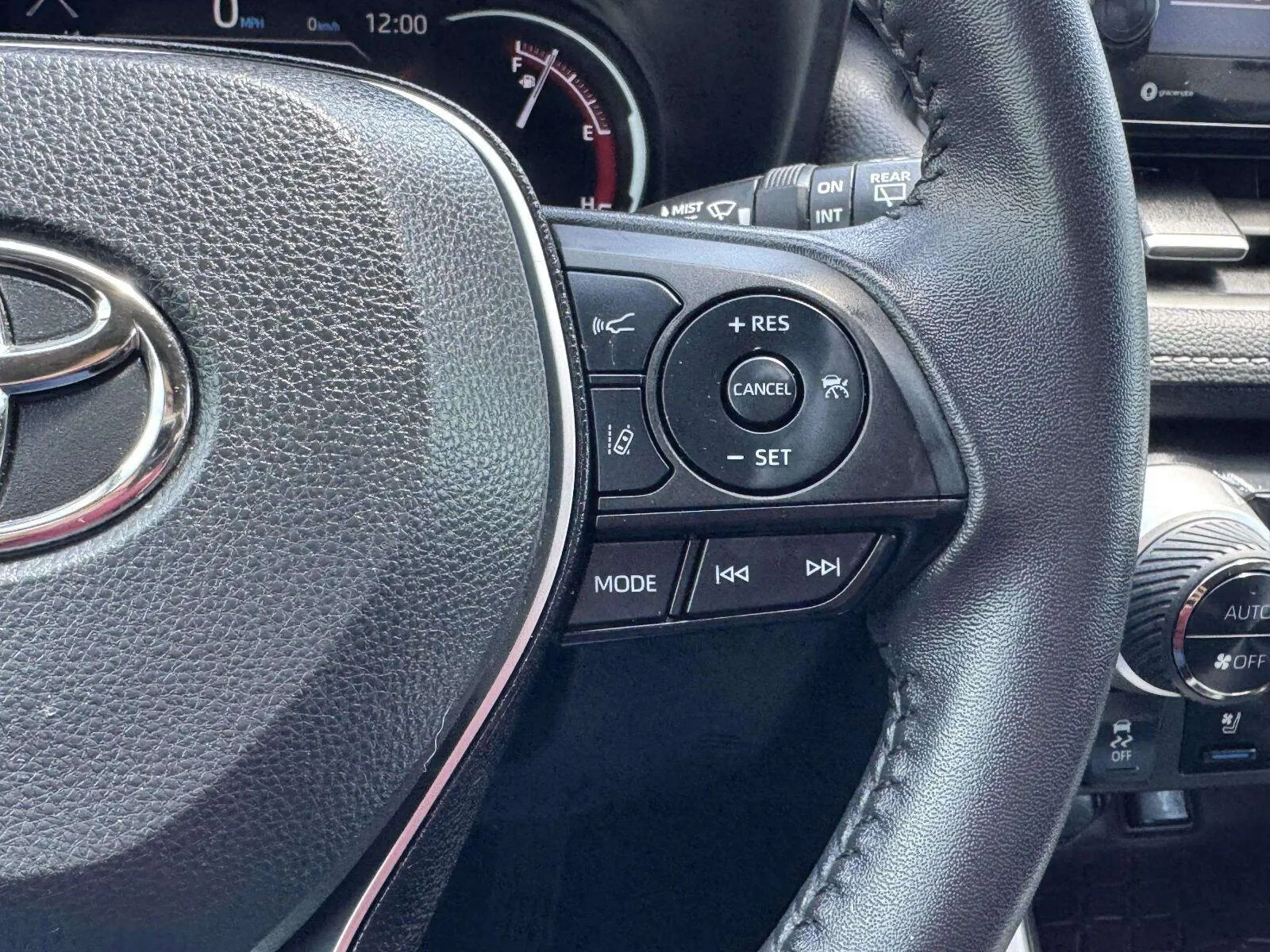 Toyota RAV4 photo 31