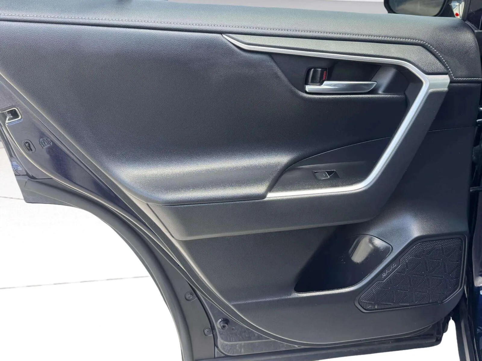 Toyota RAV4 photo 40
