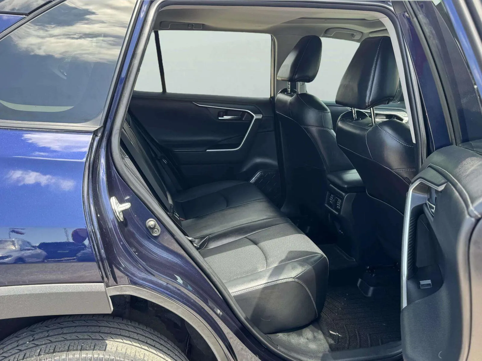 Toyota RAV4 photo 44