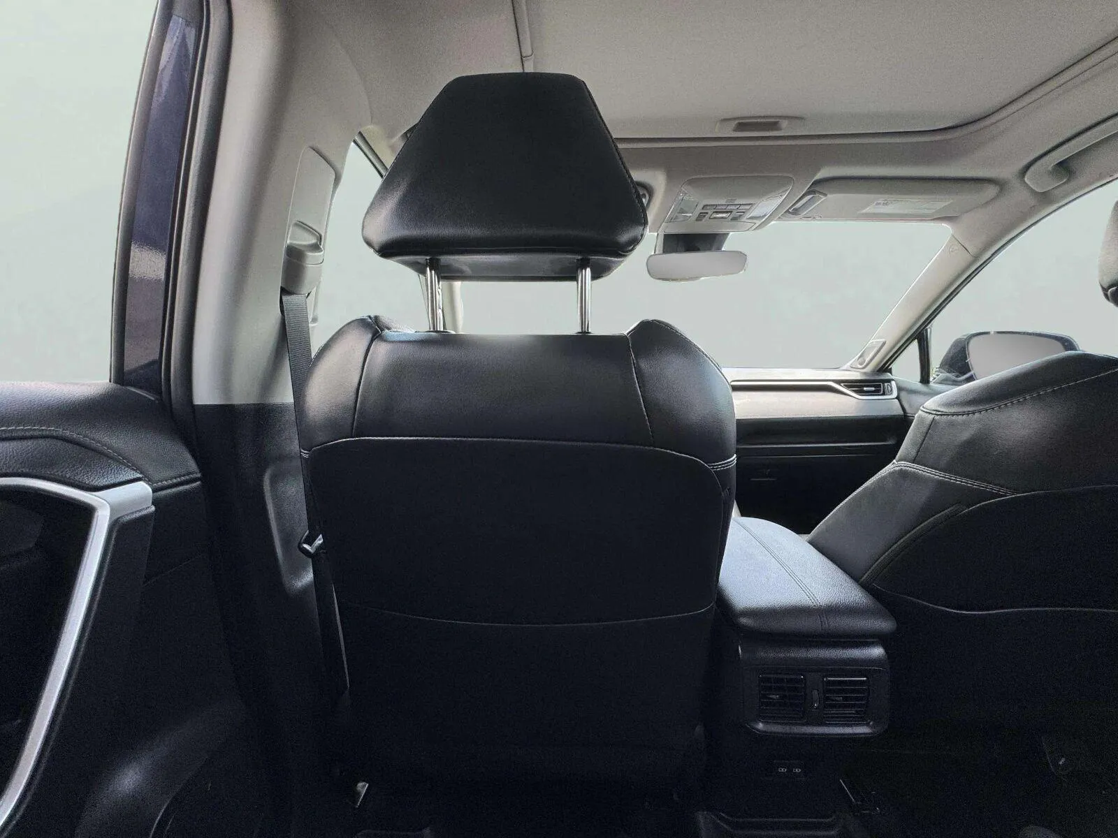 Toyota RAV4 photo 50