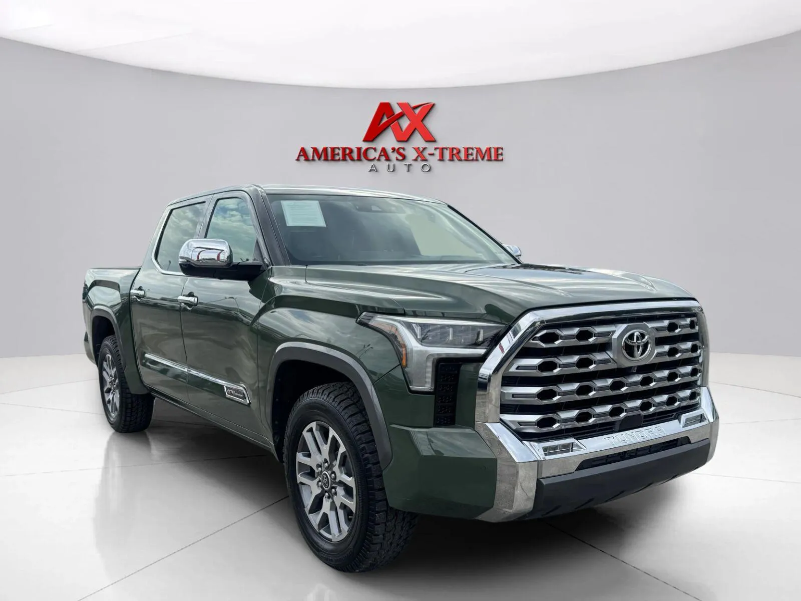 Toyota Tundra photo 8
