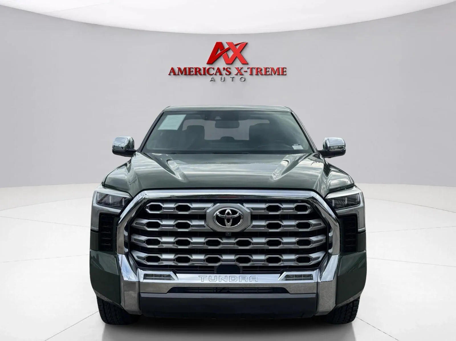 Toyota Tundra photo 9