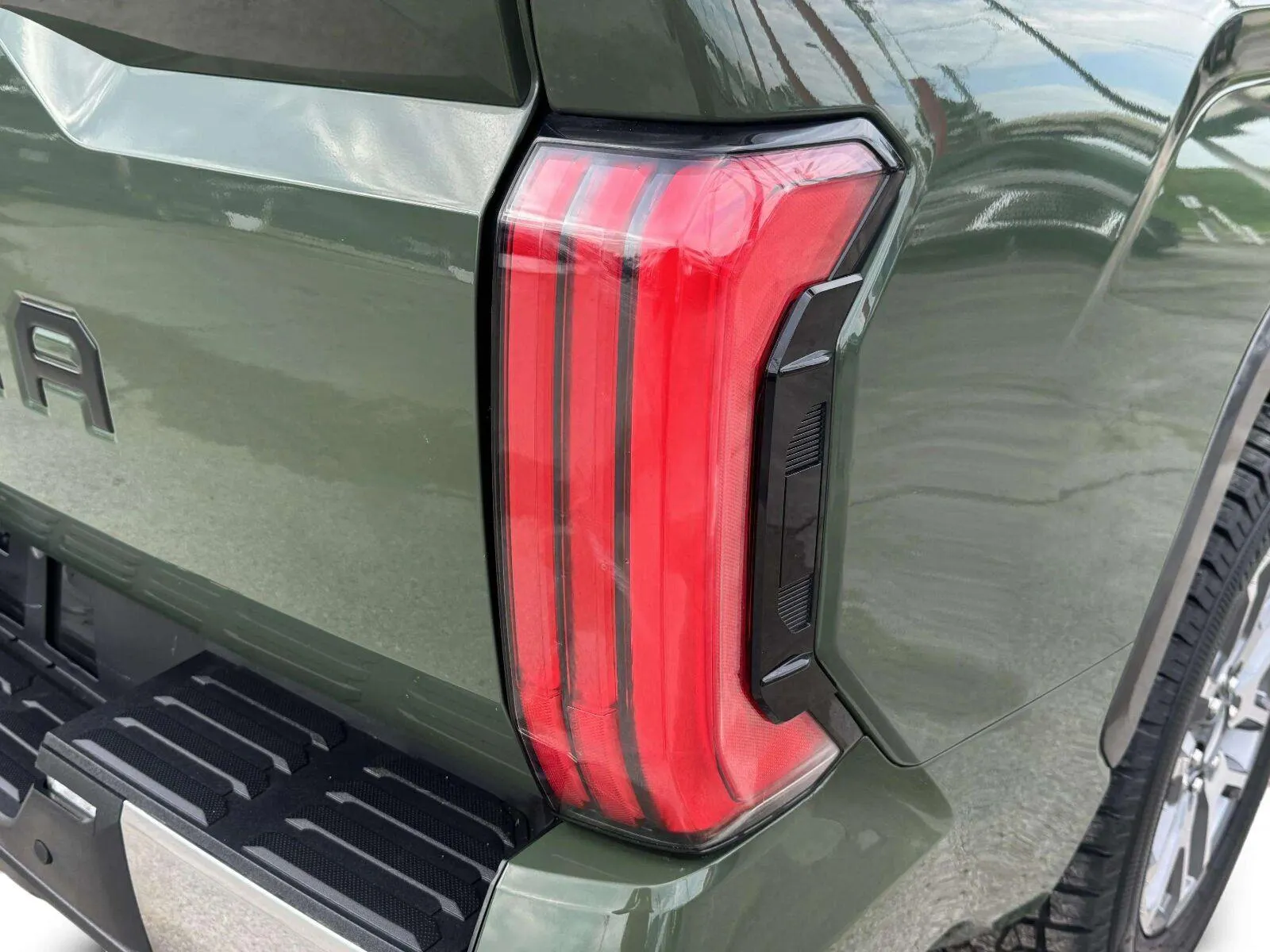 Toyota Tundra photo 15