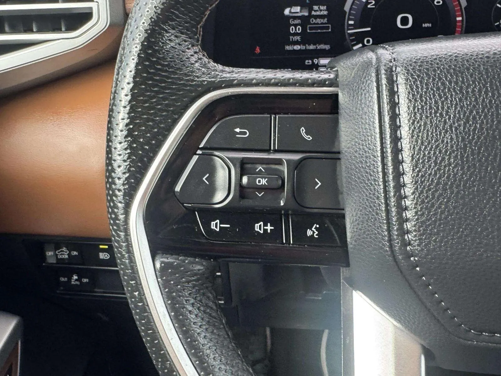 Toyota Tundra photo 28