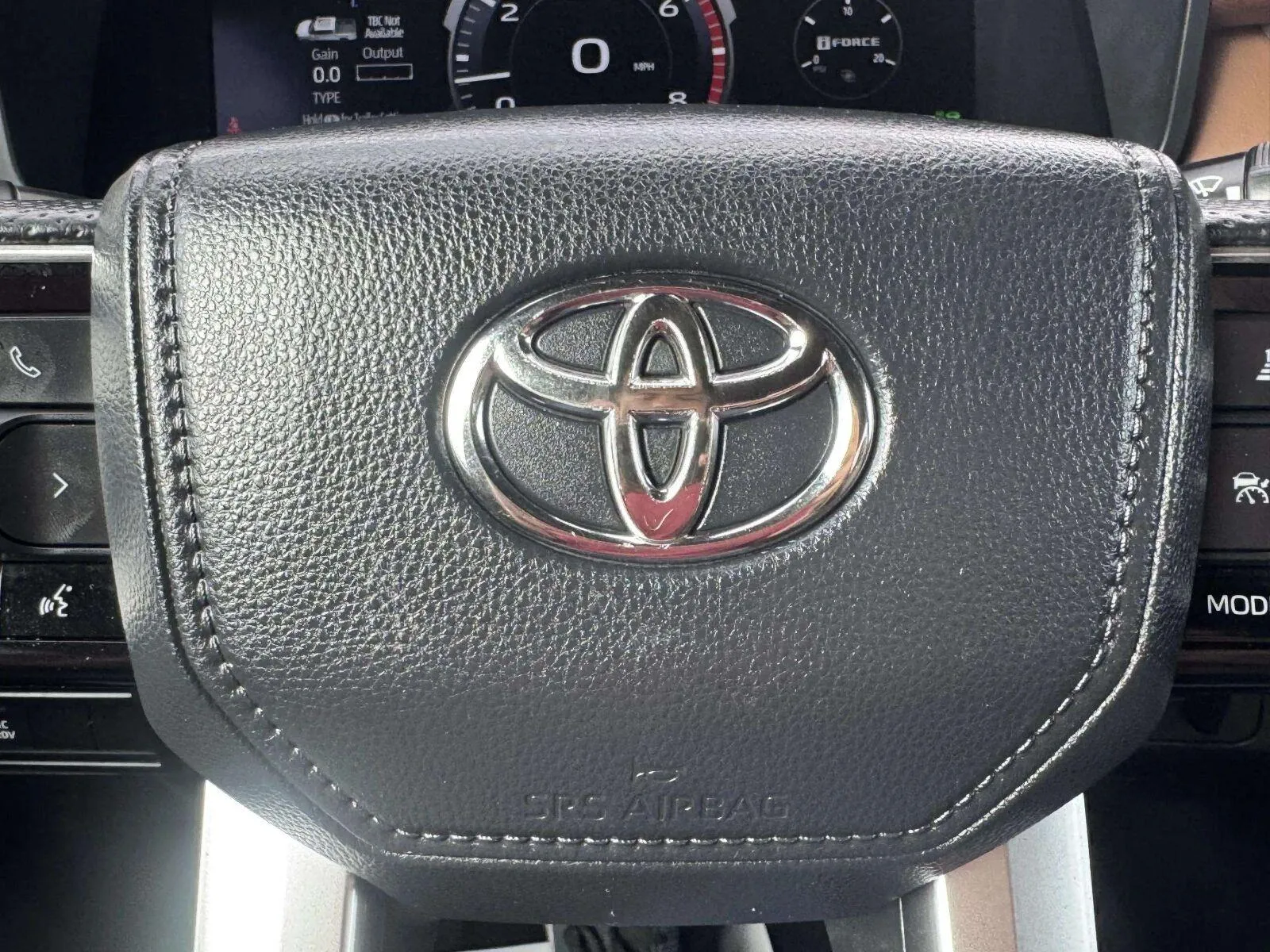 Toyota Tundra photo 29