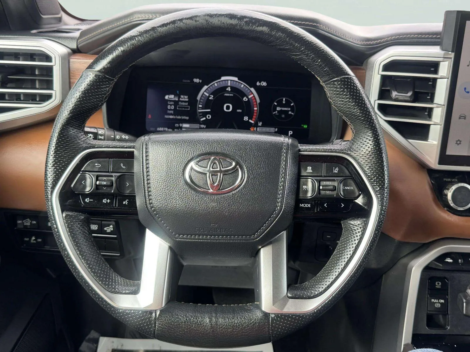 Toyota Tundra photo 31