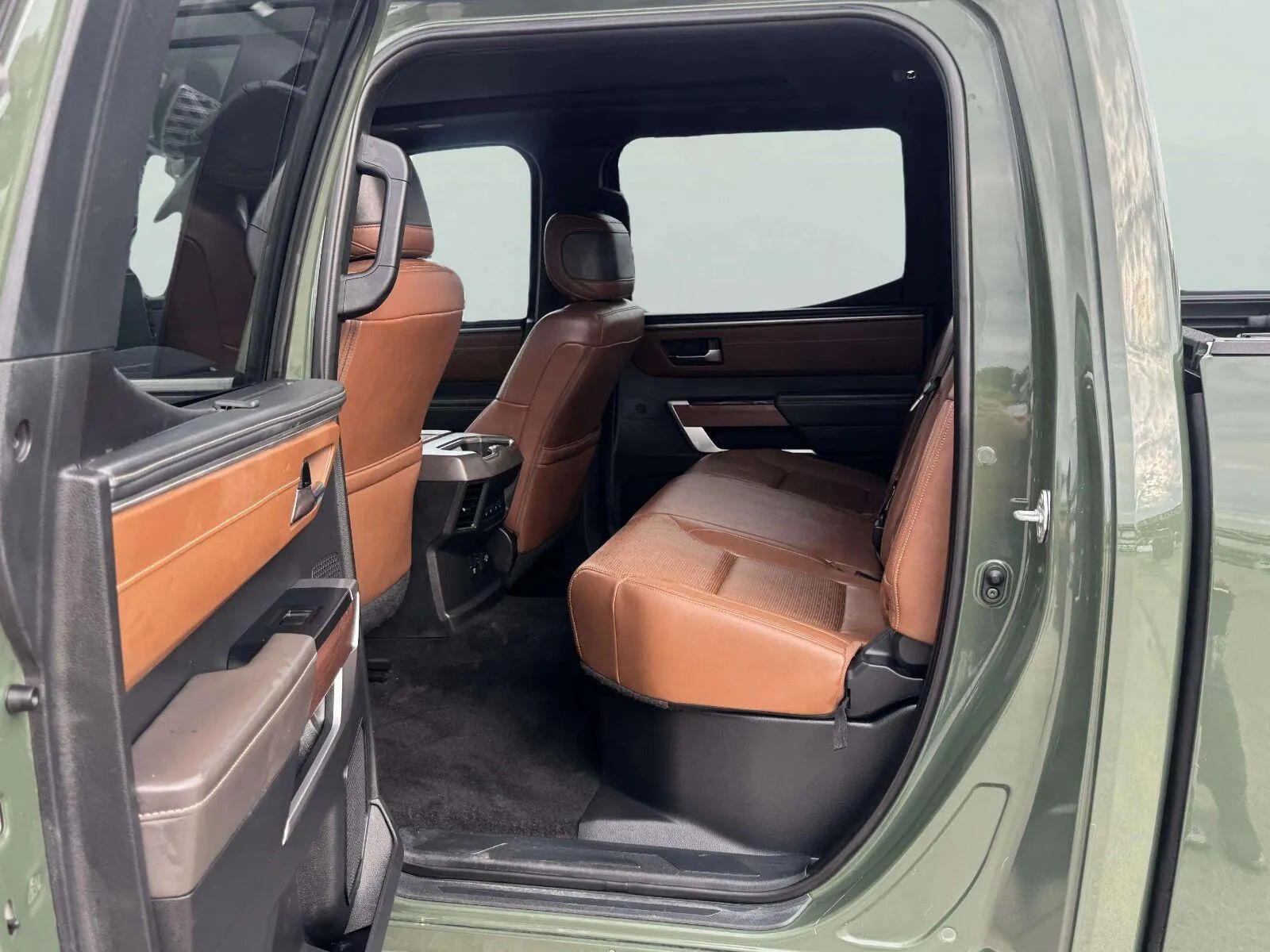 Toyota Tundra photo 37
