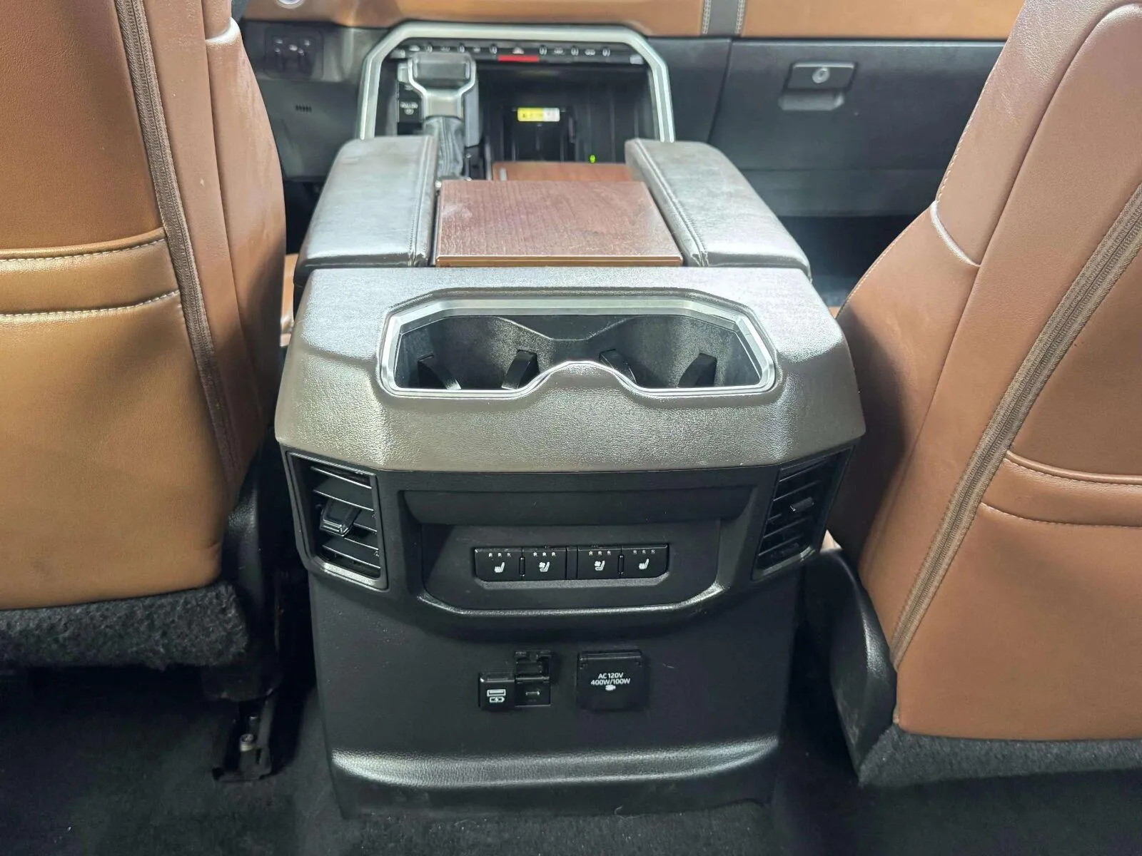 Toyota Tundra photo 44