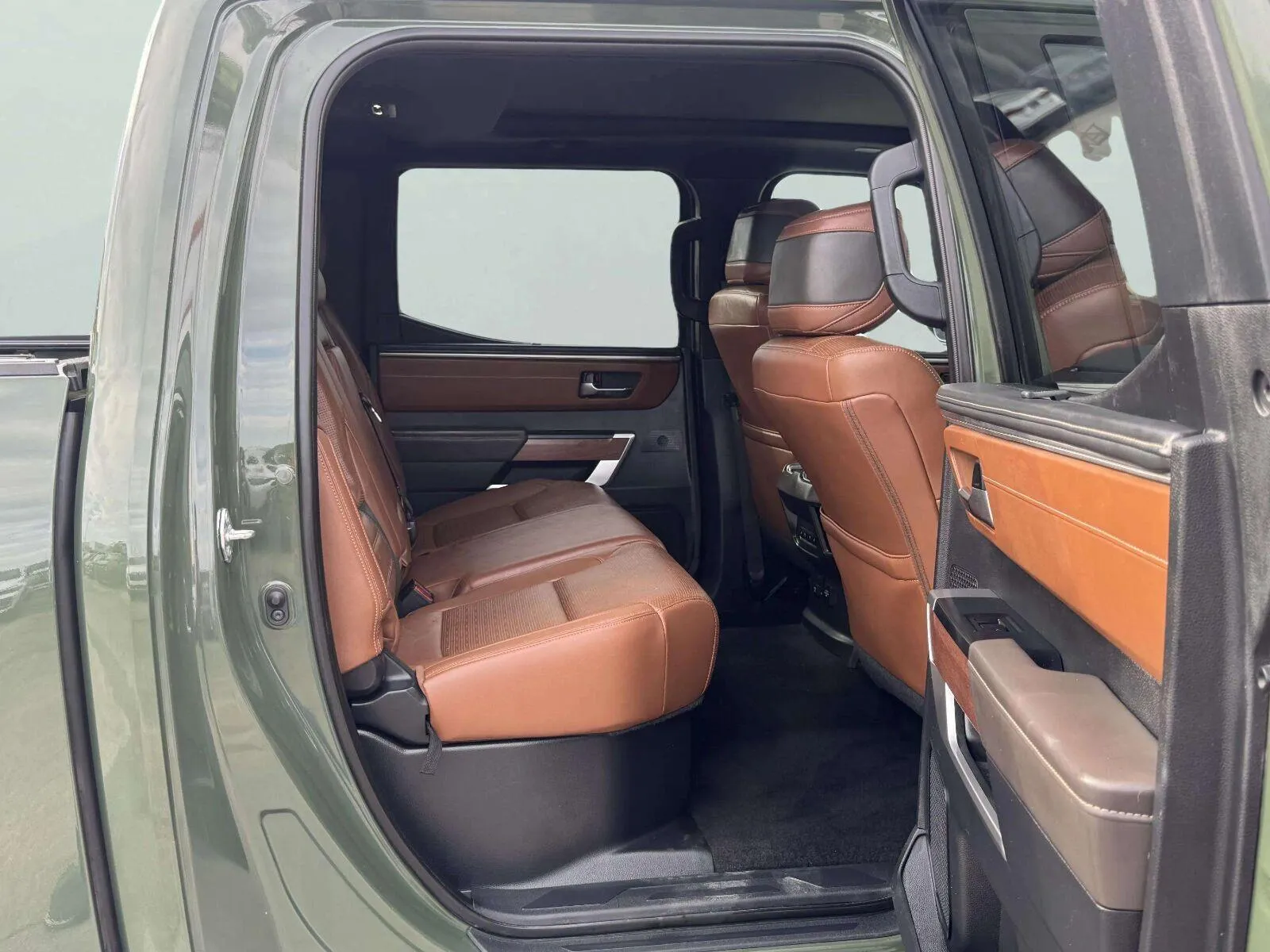 Toyota Tundra photo 45