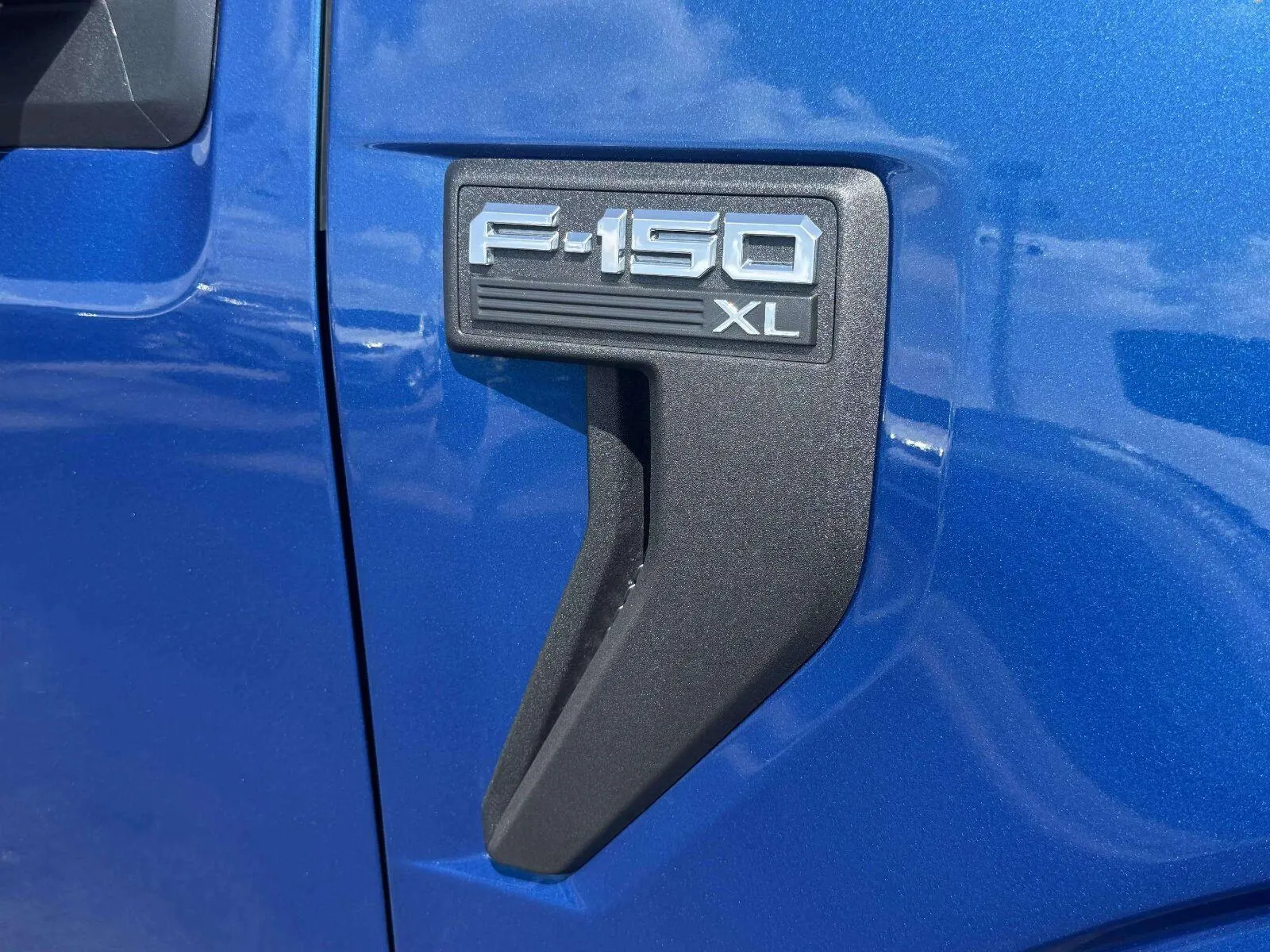 Ford F-150 photo 11
