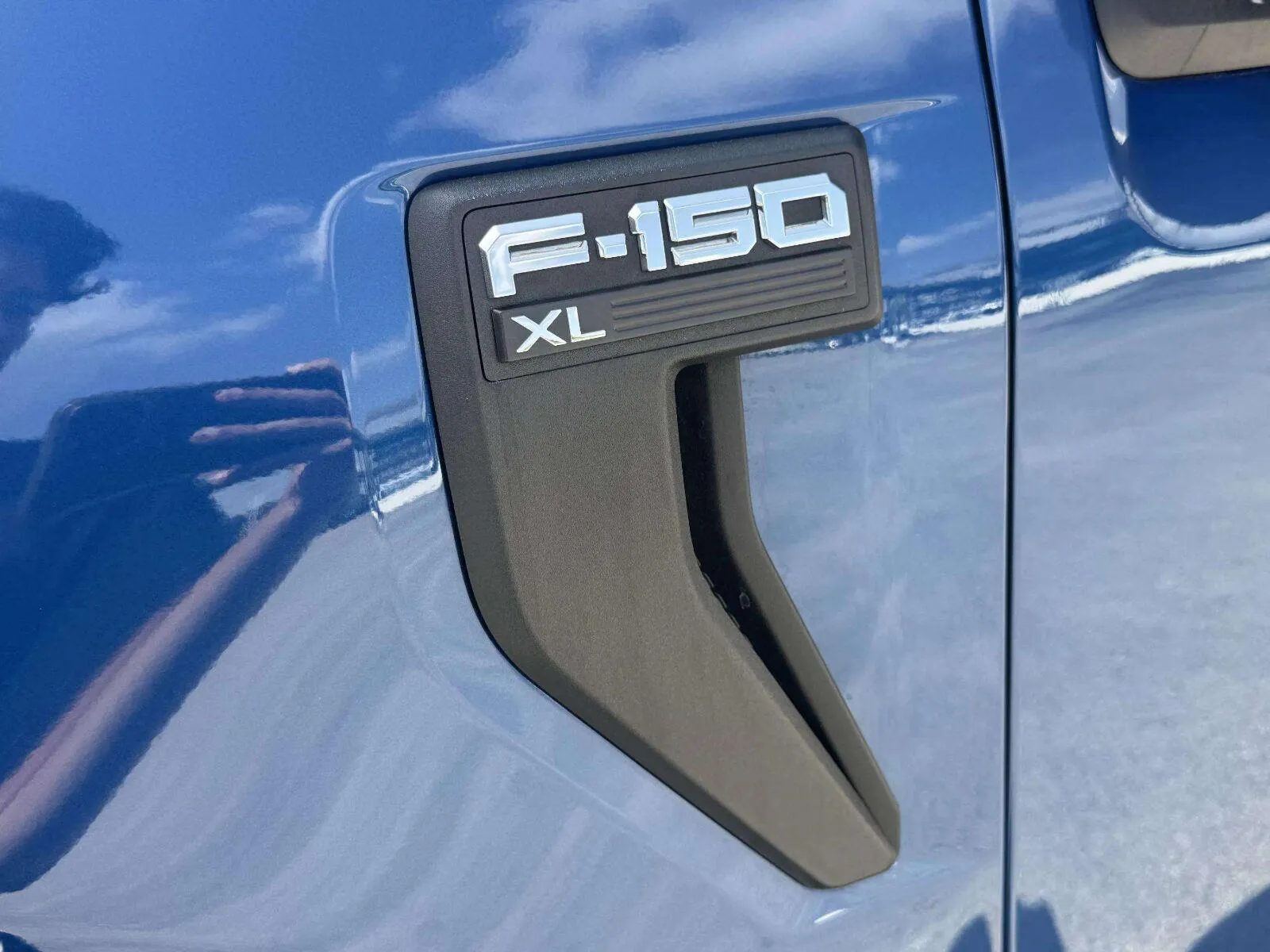 Ford F-150 photo 14