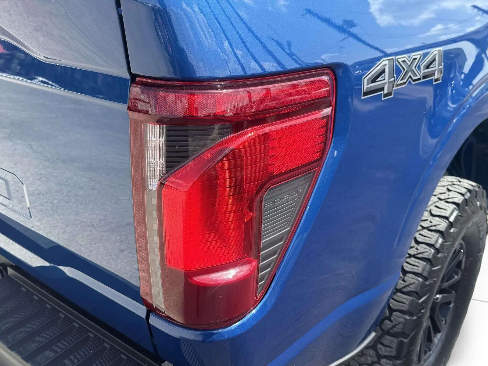 Ford F-150 photo 17