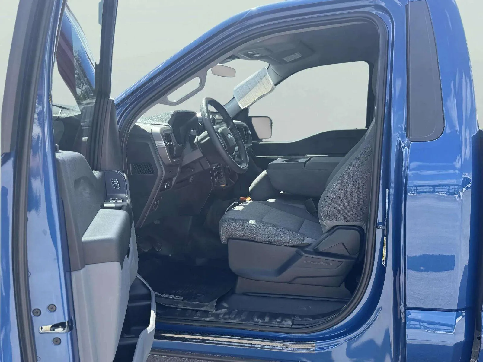 Ford F-150 photo 18