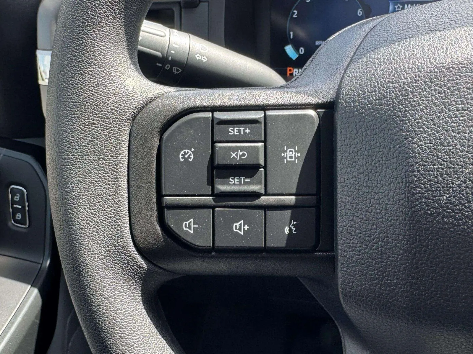 Ford F-150 photo 29