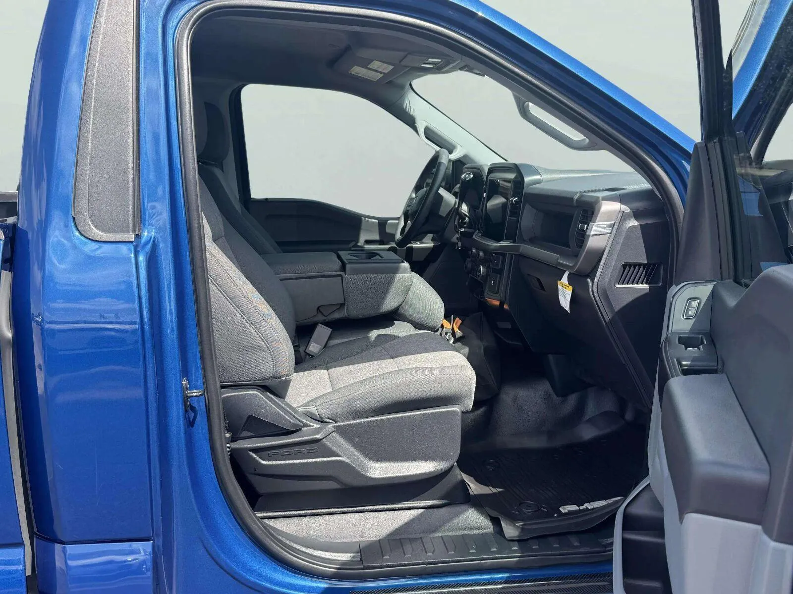 Ford F-150 photo 38
