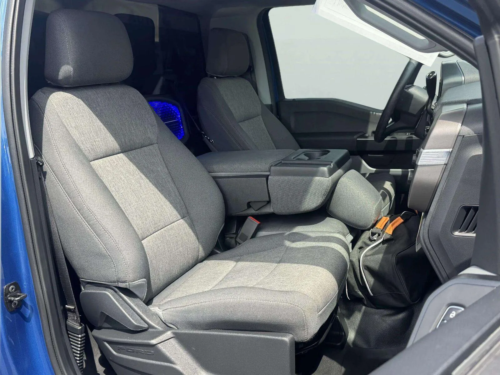 Ford F-150 photo 42