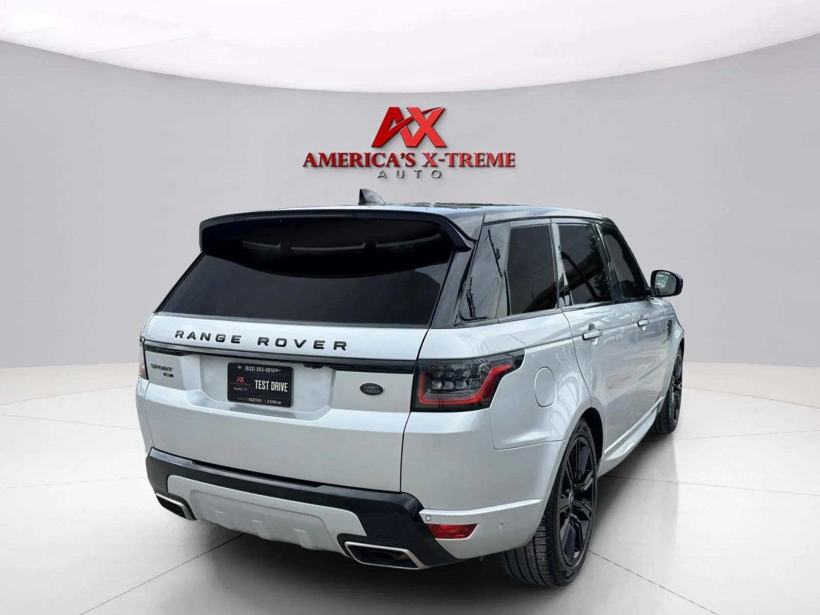 Land Rover Range Rover Sport photo 6