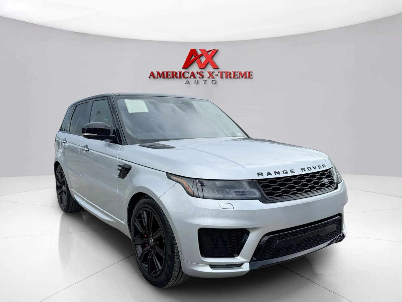 Land Rover Range Rover Sport photo 8