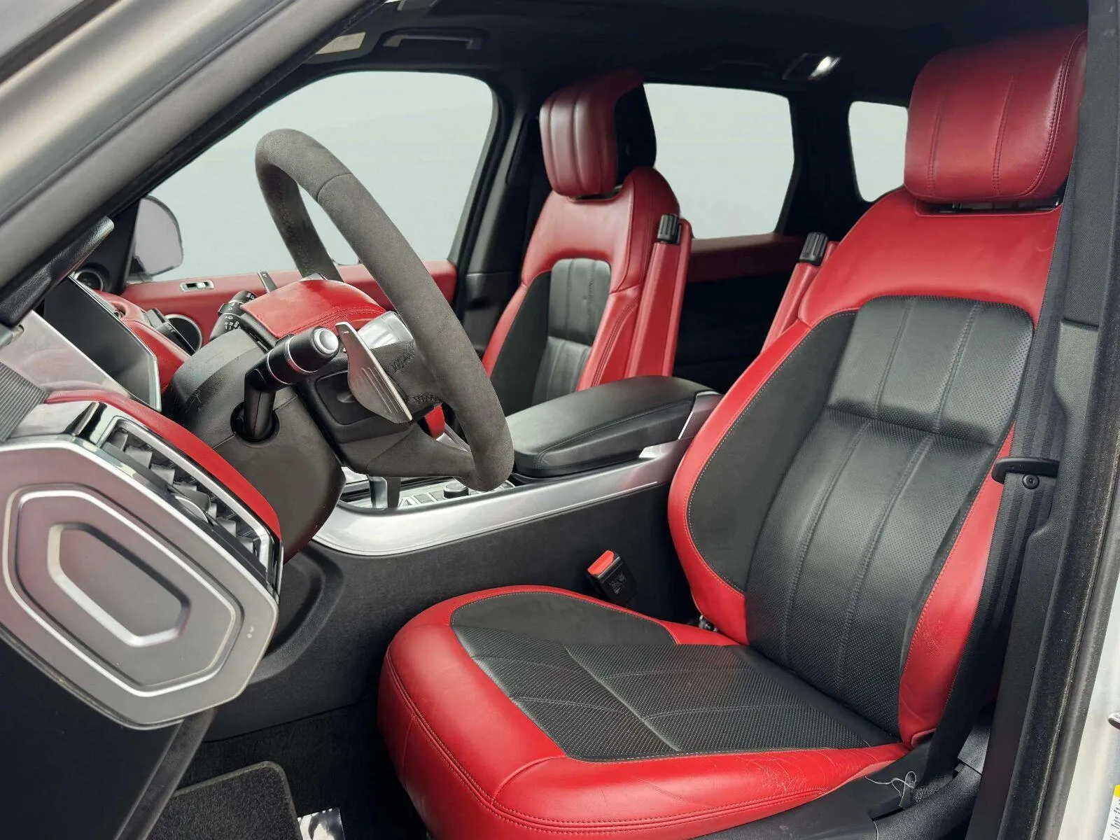 Land Rover Range Rover Sport photo 20