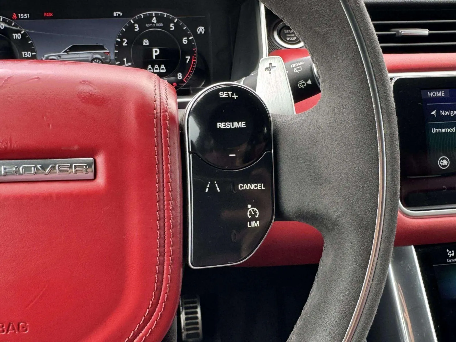 Land Rover Range Rover Sport photo 30