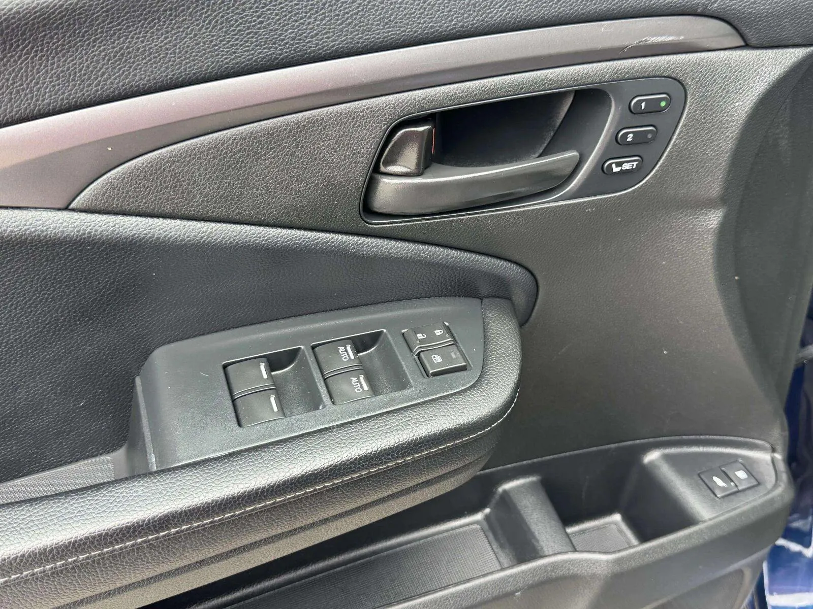 Honda Passport photo 19