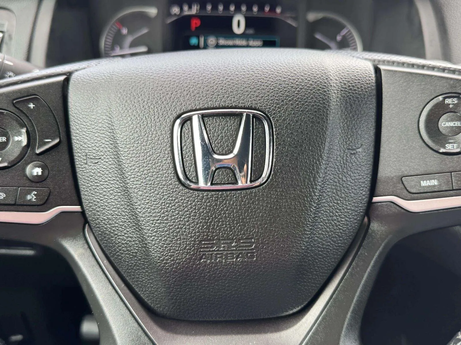 Honda Passport photo 28