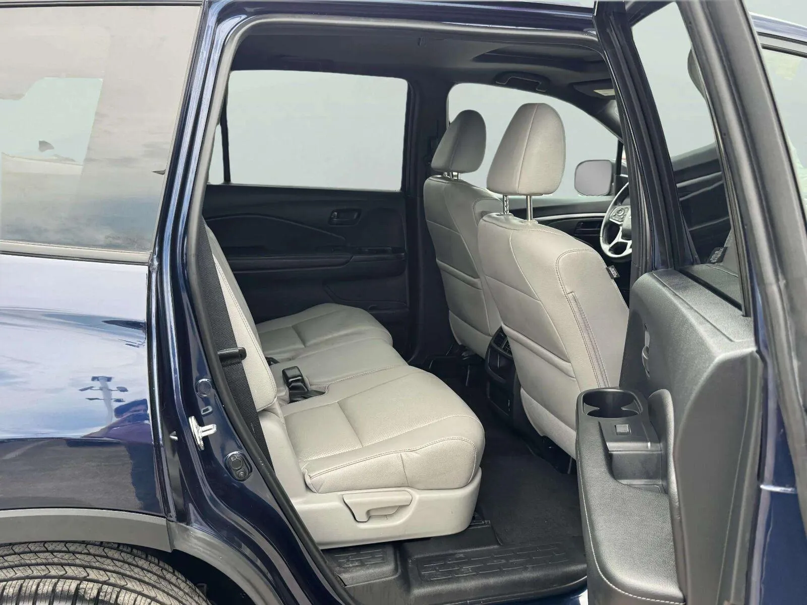 Honda Passport photo 42