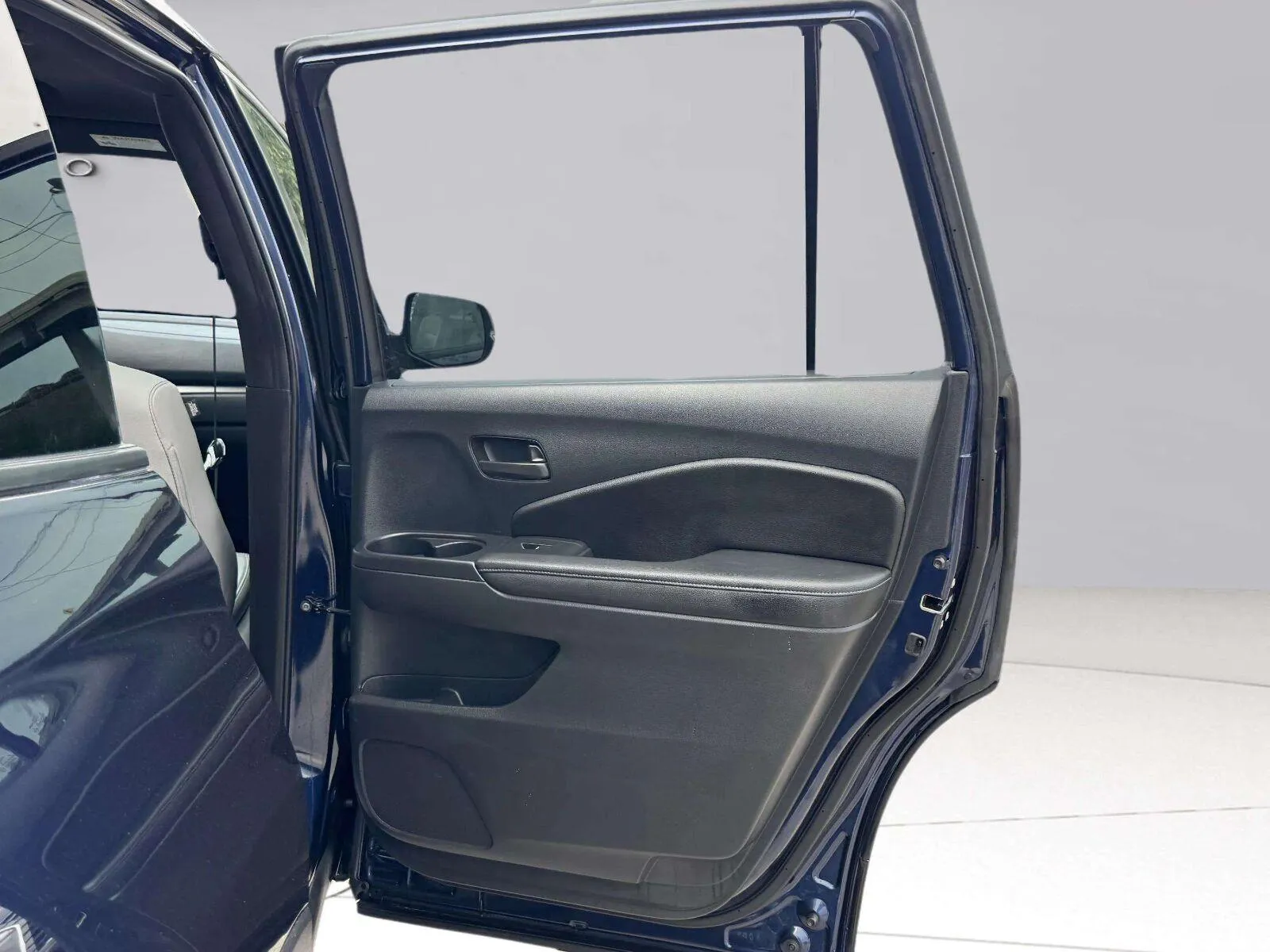 Honda Passport photo 43