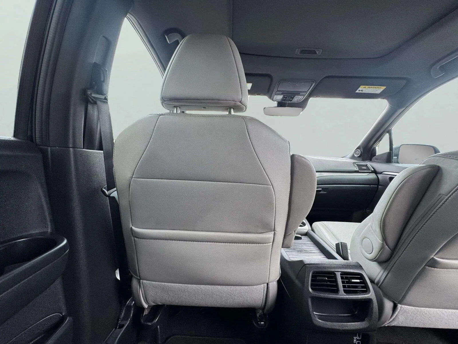 Honda Passport photo 48
